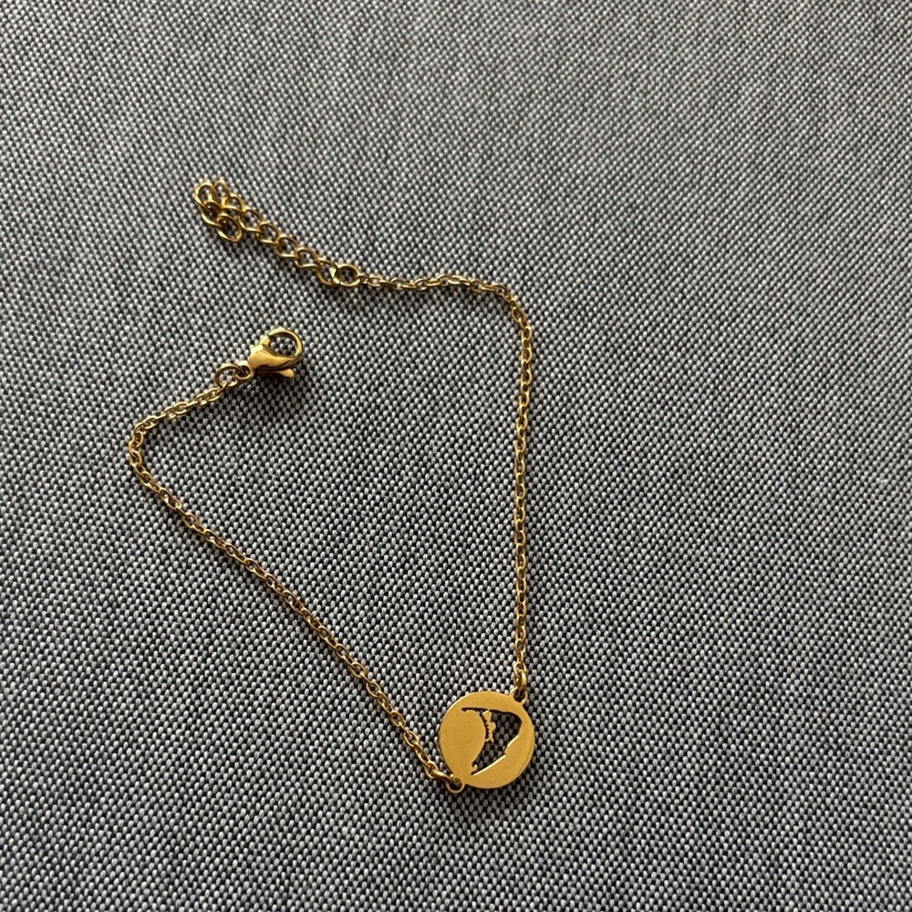 Nantucket charm with gold bracelet